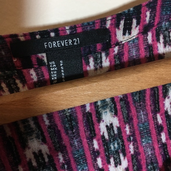 Fun hippie top - Picture 4 of 4